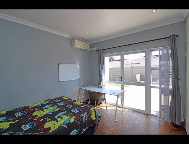 3 BEDROOM HOUSE FOR SALE IN EASTLEIGH RIDGE